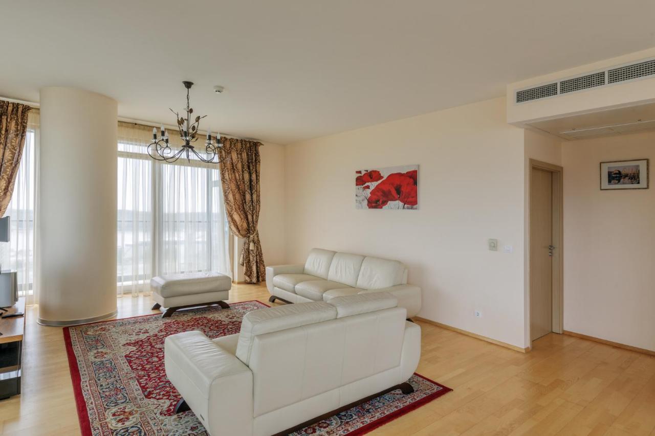 Sea View Apartment On 19Th Floor Klaipėda Exteriér fotografie